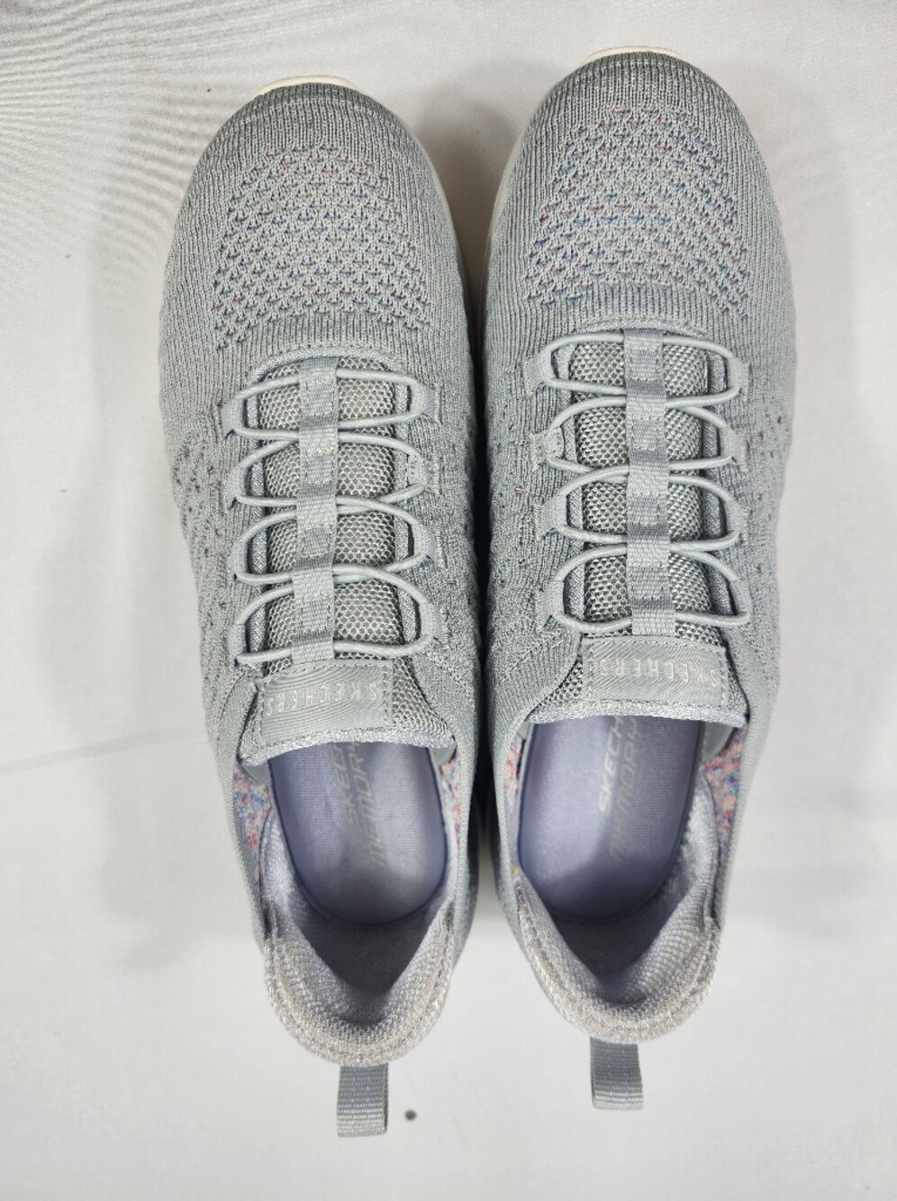 Skechers Women’s 8.5 Light Grey Knit Slip-On Memory Foam Sneakers Shoes - Picture 6 of 9